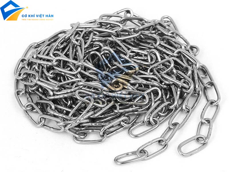 Dây xích inox là gì? Tổng quan về đặc điểm, phân loại và ứng dụng