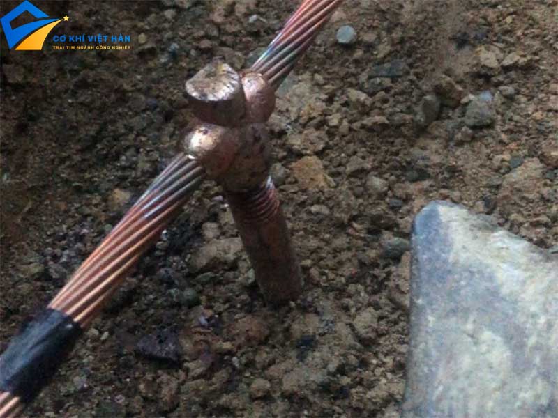 Khái niệm cọc tiếp địa