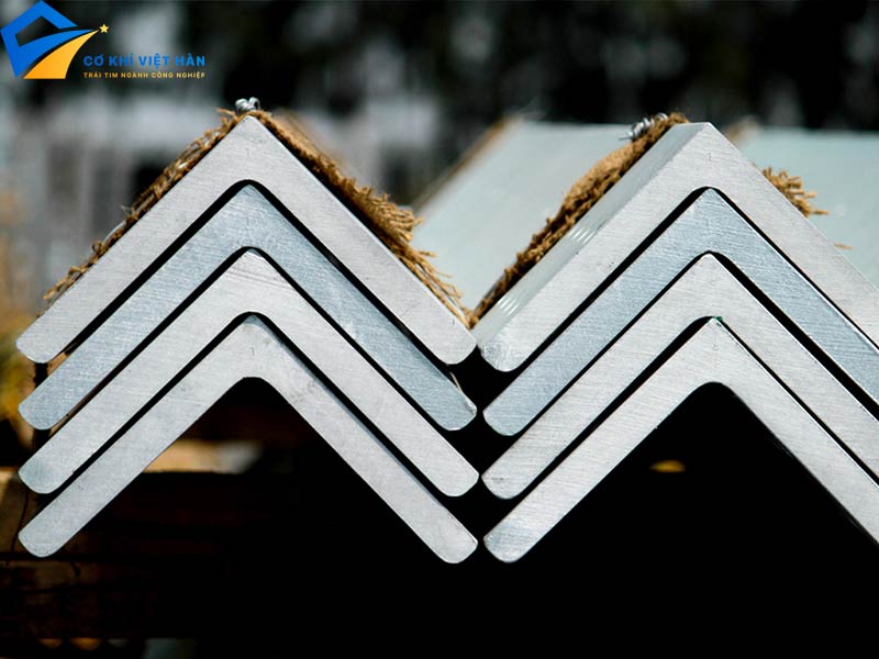 Phân Biệt Inox 304 và Inox 316: Những Điều Cần Biết