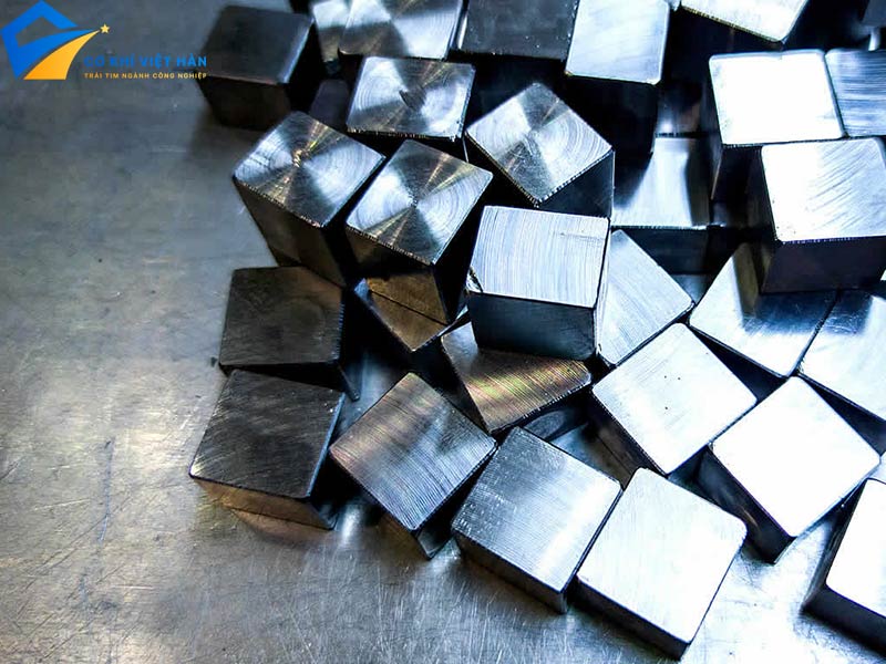 Thép Carbon là gì? Đặc tính, phân loại và ứng dụng của thép Carbon