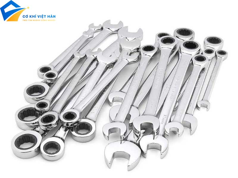 Tìm Hiểu Về Các Loại Cờ Lê Lực Và Ứng Dụng Của Chúng