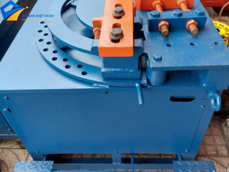 Cách Uốn Thép Không Gỉ Đúng Cách