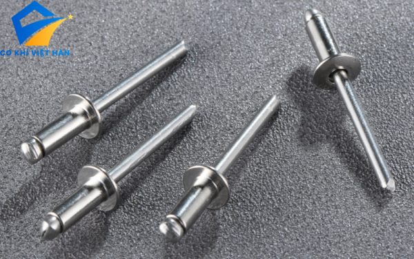 Khả năng chống ăn mòn của đinh rút inox