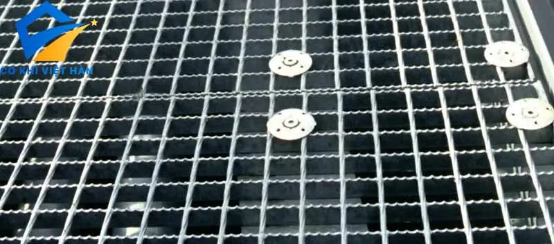 Ứng dụng đĩa lắp sàn grating